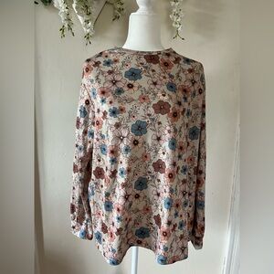 Long sleeve floral shirt